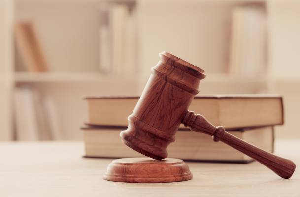 How Does a Mechanics Lien Work in California?